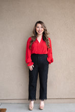 Load image into Gallery viewer, I Love Beeing with You Petite Lace Pants (Black)