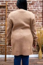 Load image into Gallery viewer, Chunky Long Cardigan (Camel)
