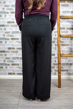 Load image into Gallery viewer, Wide Leg Trousers (Black)
