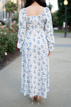 Load image into Gallery viewer, Blue Floral Maxi Dress
