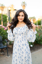 Load image into Gallery viewer, Blue Floral Maxi Dress
