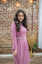 Load image into Gallery viewer, Honeydrizzle Long Sleeves Dress (Mauve)
