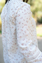 Load image into Gallery viewer, Boho Chic Floral  Blouse
